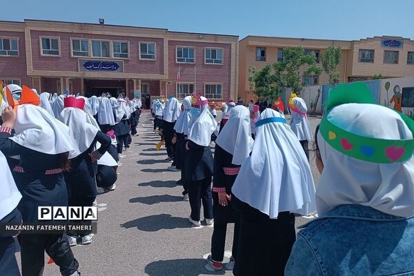 آیین نواختن زنگ هفته سلامت در فشافویه