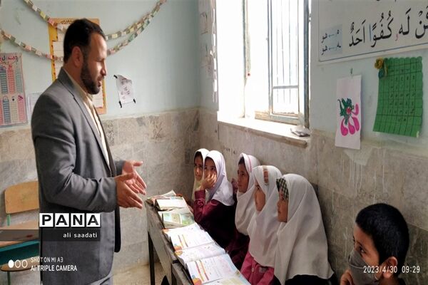 بازدید معاون آموزشی مدیریت آموزش و پرورش شهرستان کلات از مدارس روستاهای مرزی حوزه پساکوه