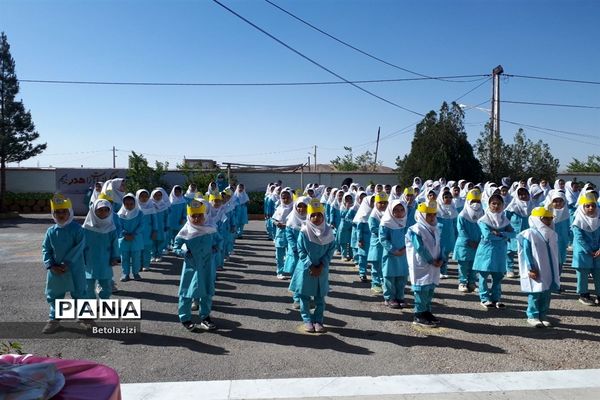 طرح صبحانه سالم در دبستان دخترانه شاهد ابرکوه