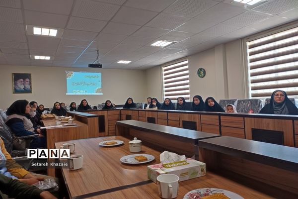 بازدید و تقدیر از برگزیدگان پویش‌های سازمان دانش‌آموزی شهرستان ششتمد