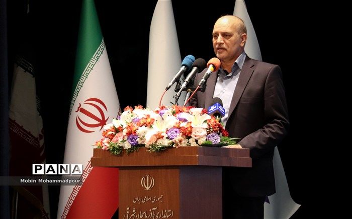 پیام تبریک استاندار آذربایجان شرقی به مناسبت هفته معلم