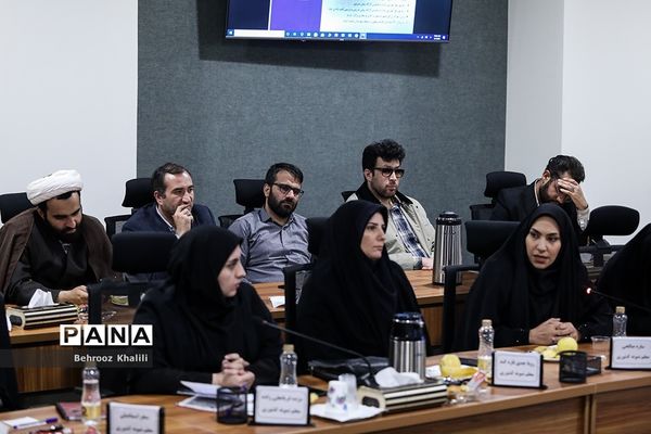 آیین تجلیل از معلمان نمونه کشوری