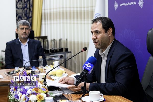 آیین تجلیل از معلمان نمونه کشوری