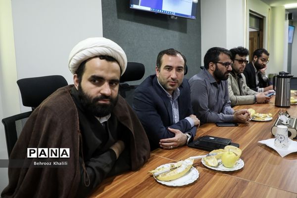 آیین تجلیل از معلمان نمونه کشوری