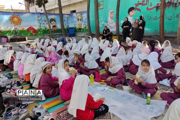 ناهار وحدت  در دبستان دخترانه بعثت ناحیه 3 شیراز