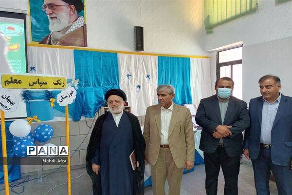 نواخته شدن زنگ سپاس معلم در مدارس شهرستان بهبهان