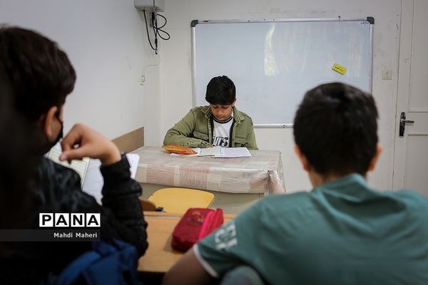 اداره کردن مدرسه توسط دانش‌آموزان