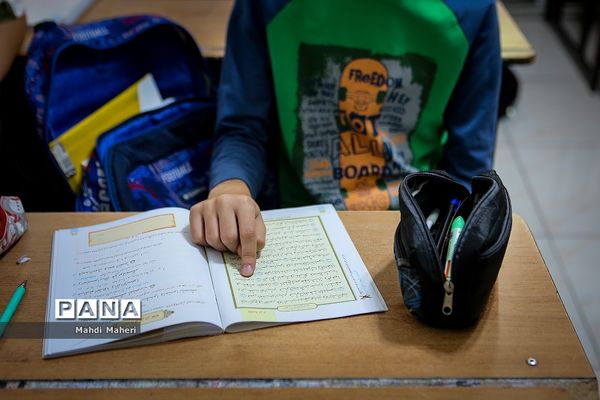 اداره کردن مدرسه توسط دانش‌آموزان