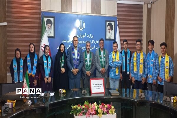 نشست اعضای هیأت رئیسه مجلس دانش‌آموزی شهرستان رامشیر