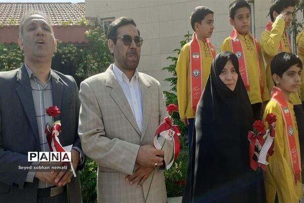 مراسم تقدیر از فرهنگیان در اداره آموزش و پرورش ناحیه2