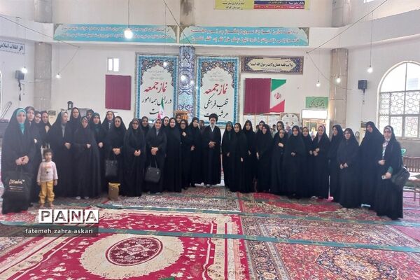 اقامه نماز جمعه در گلوگاه