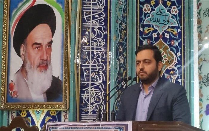 امروز معلمان بدون شناخت فضای مجازی نمی‌توانند با دانش‌آموزان ارتباط برقرار کنند