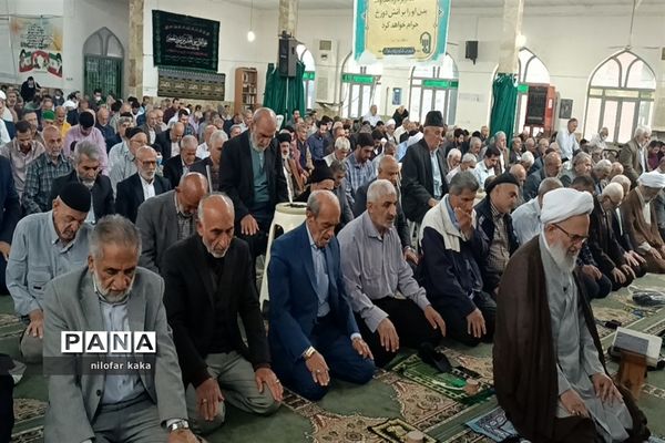 اجتماع بزرگ فرهنگیان شهرستان قائمشهر به مناسبت هفته گرامیداشت مقام معلم در مصلی