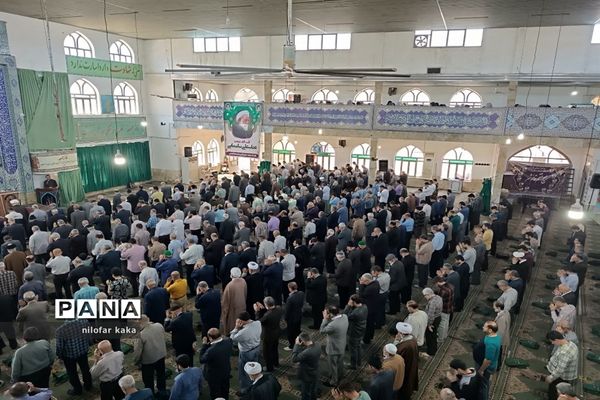 اجتماع بزرگ فرهنگیان شهرستان قائمشهر به مناسبت هفته گرامیداشت مقام معلم در مصلی