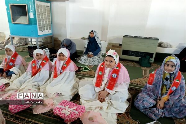 اجتماع بزرگ فرهنگیان شهرستان قائمشهر به مناسبت هفته گرامیداشت مقام معلم در مصلی