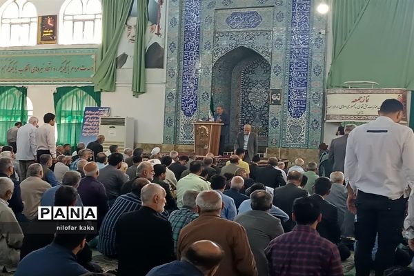 اجتماع بزرگ فرهنگیان شهرستان قائمشهر به مناسبت هفته گرامیداشت مقام معلم در مصلی