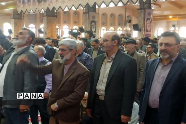 اقامه نماز جمعه در مصلی حضرت امام خمینی (ره) ساری به‌ امامت آیت الله محمدی لایینی نماینده ولی‌فقیه