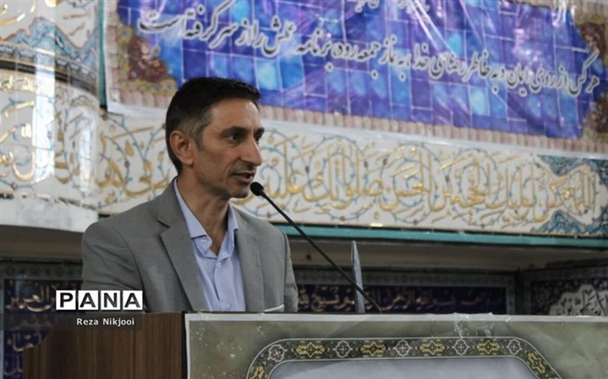 هفته معلم، فرصتی مناسب برای تکریم از مقام ارزشمند معلم است
