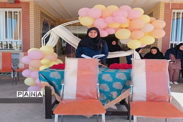 مراسم گرامیداشت هفته معلم در مدرسه شاهد منتصرین