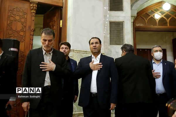 مراسم تجدید میثاق مسئولان وزرات آموزش و پرورش با آرمان‌های امام خمینی (ره)