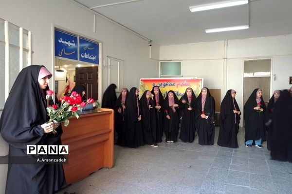 مراسم تجلیل از مقام معلم در منطقه 15