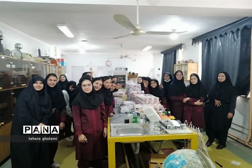 بازدید از مدرسه‌‌ آفرینش و بصیرت  محمود آباد
