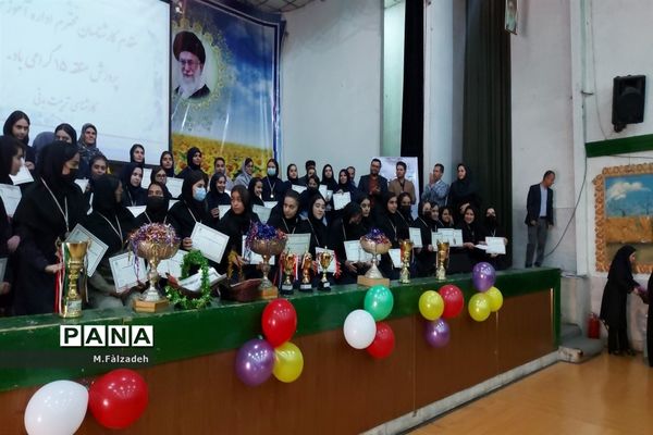 اختتامیه مسابقات ورزشی دانش‌آموزی منطقه ۱۵