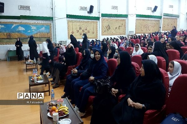 اختتامیه مسابقات ورزشی دانش‌آموزی منطقه ۱۵