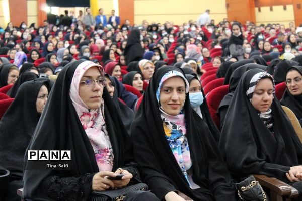 آیین تجلیل از مقام معلم در سمنان