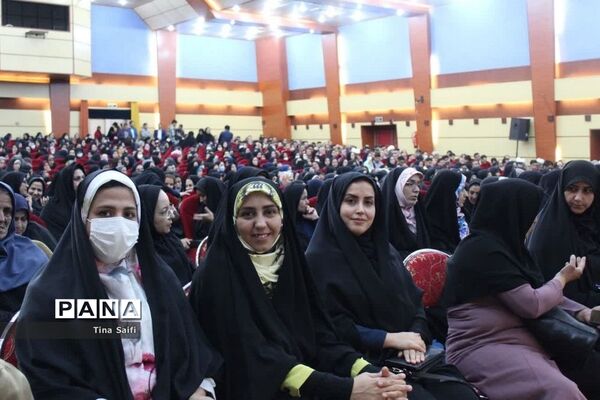 آیین تجلیل از مقام معلم در سمنان