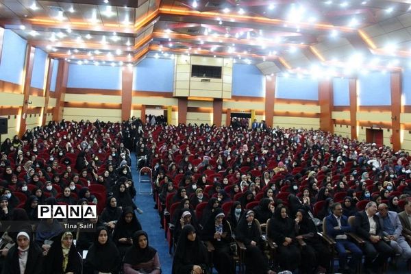 آیین تجلیل از مقام معلم در سمنان