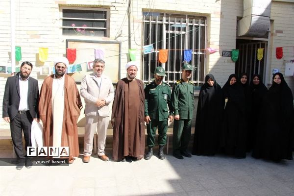 تقدیر از آموزگاران دبستان تفضلی ناحیه ۲ یزد