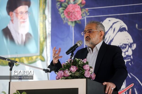 مراسم گلباران محل شهادت استاد مطهری