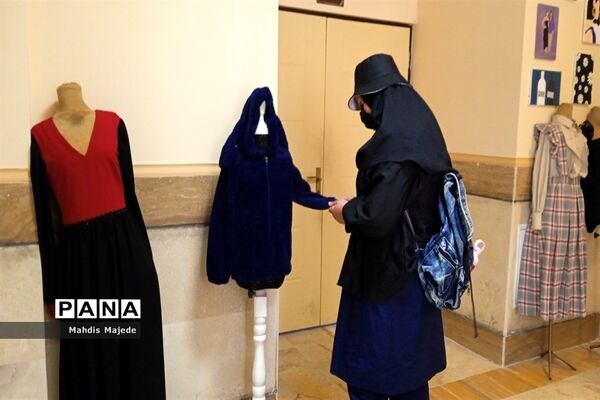 بازدید دانش‌آموزان مدرسه پاکان از هنرستان طوبی ملارد
