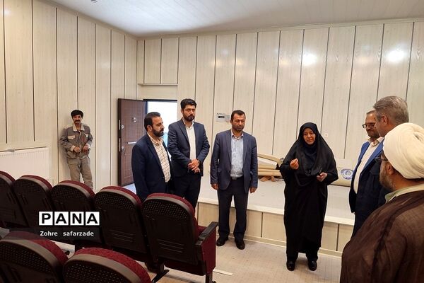 بازدید فرماندار شهرستان دماوند و بخشدار رودهن از  کانون تربیتی ‌حاج‌قاسم‌سلیمانی رودهن