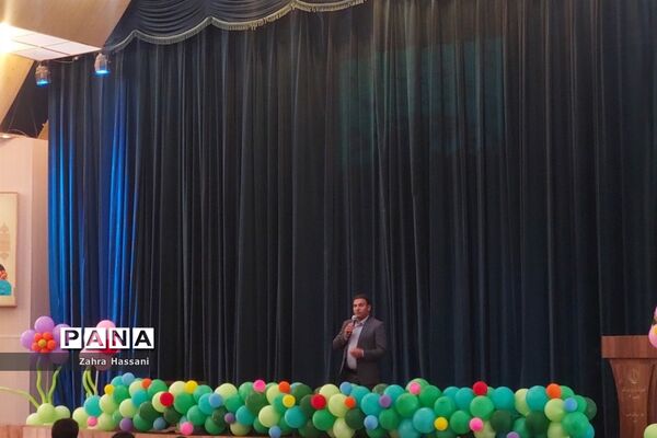 برگزاری همایش بزرگداشت هفته سلامت با میزبانی آموزش و پرورش ناحیه 3 شیراز