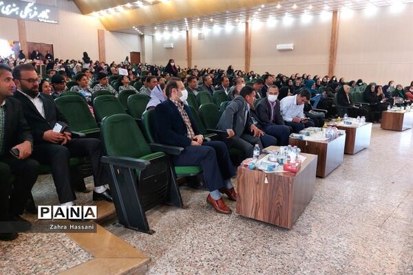 برگزاری همایش بزرگداشت هفته سلامت با میزبانی آموزش و پرورش ناحیه 3 شیراز