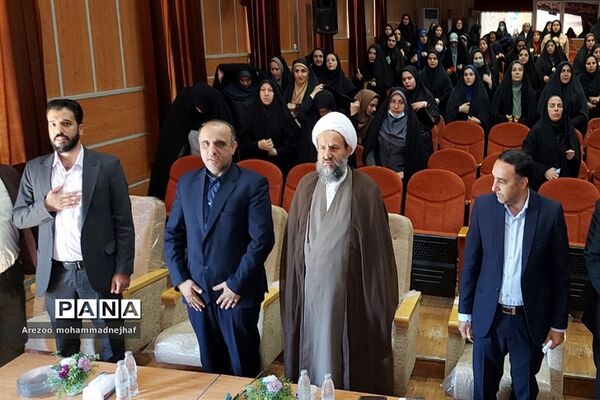 تجلیل از ۲٠٠ معلم، معاون و مدیران نمونه شهرستان قرچک