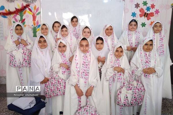 جشن تکلیف نومکلفان مدرسه مریم ملارد