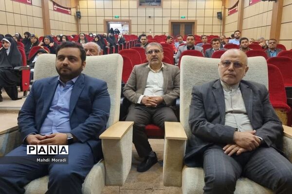 تجلیل از مقام شامخ معلم در دماوند