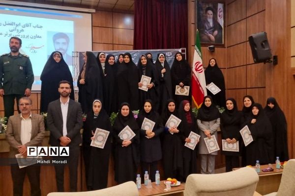 تجلیل از مقام شامخ معلم در دماوند