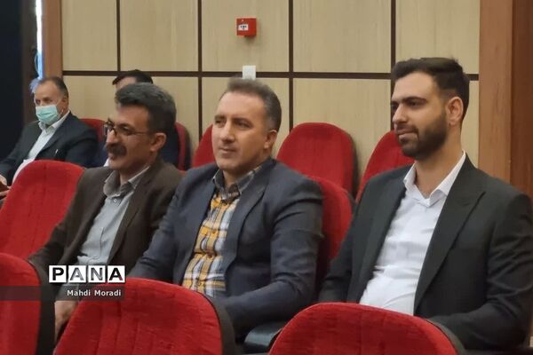 تجلیل از مقام شامخ معلم در دماوند