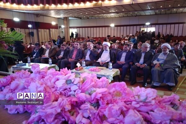اجلاسیه استانی نماز دانش‌آموزی آموزش و پرروش فارس
