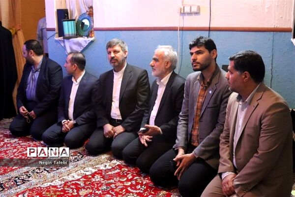 بازدید معاون پرورشی و فرهنگی وزارت آموزش‌ و پرورش از نمایشگاه مفهومی و قرآنی