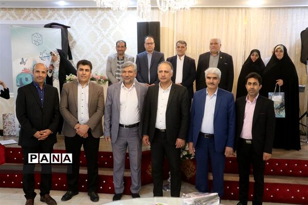 مراسم تجلیل و تقدیر از فرهنگیان منطقه ۳