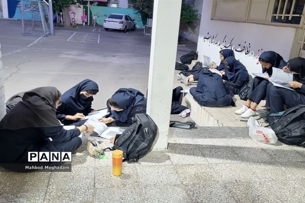 رصد ستارگان در دبیرستان شهیده معصومه قزوینی منطقه ۱۳