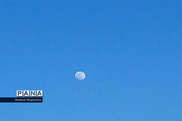 رصد ستارگان در دبیرستان شهیده معصومه قزوینی منطقه ۱۳