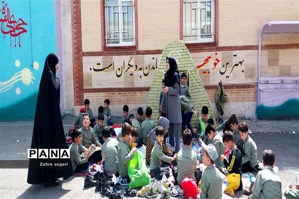 روز بدون کیف در مدارس ابتدایی منطقه ملارد
