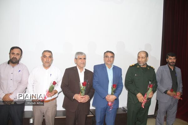 تقدیر از معلمان نمونه استانی و منطقه‌ای شهرستان بهبهان