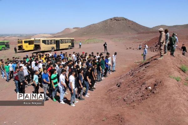 درس آمادگی دفاعی دانش‌آموزان بهارستانی را به میدان تیر کشاند